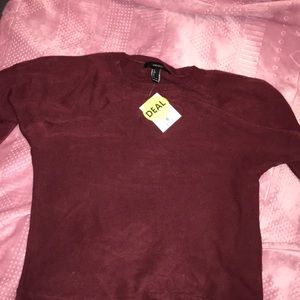 maroon sweater